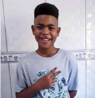 João Pedro, 14, morto em 18 de maio de 2020; bala que o matou tinha mesmo calibre da usada pelos policiais que invadiram a casa em que ele brincava com os amigos