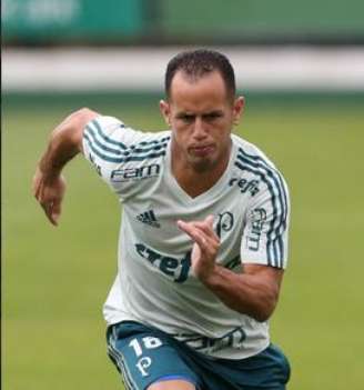 Guerra participa de treino do Palmeiras na preparação para o jogo contra o Jorge Wilstermann, pela Libertadores