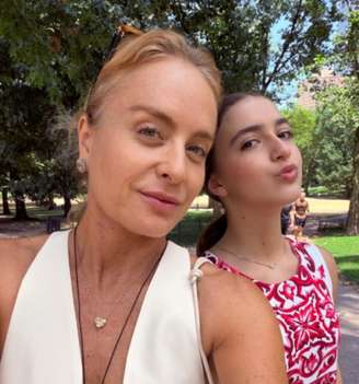 Angélica celebra aniversário de filha caçula, Eva.