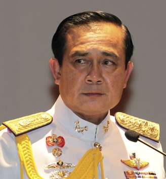 <p>General Prayuth Chan-ocha disse que foi formalmente endossado pelo rei como chefe do conselho militar que governará o país</p>