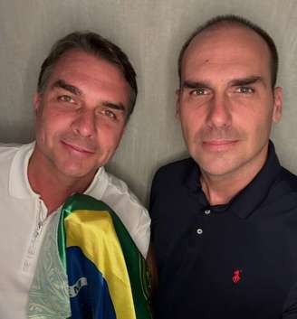 Flávio e Eduardo Bolsonaro são cidadãos italianos desde 2023.