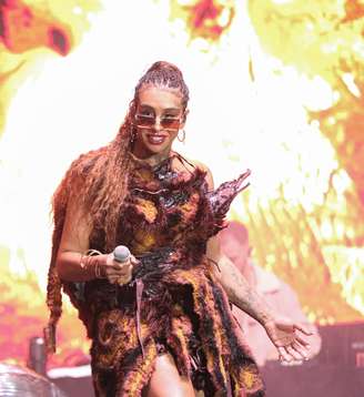 Linn da Quebrada celebrou retorno aos palcos no Castro Festival