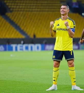 Cristiano Ronaldo, atacante do Al-Nassr, celebra gol em partida da Champions League da Ásia