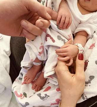 Luka Doncic em postagem com a filha 