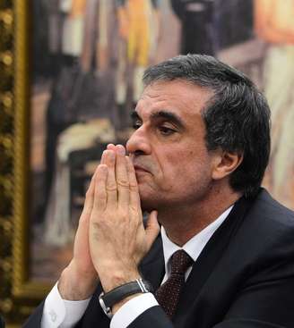O ministro da Justiça, José Eduardo Cardozo, depõe na CPI da Petrobras