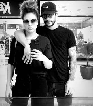 Lidi Lisboa e Shia: A atriz acusou o ex-namorado de agressão verbal.