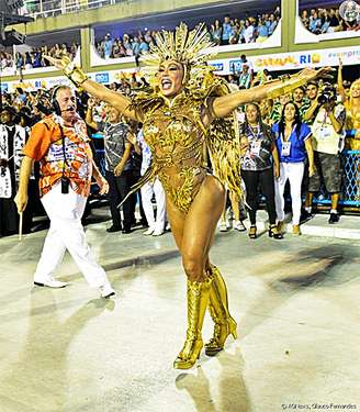 Rainha da escola de samba Mocidade Independente de Padre Miguel: Gracyanne Barbosa. A musa é famosa pelo seu corpo fitness e sempre demonstrou sua paixão pelo Carnaval.