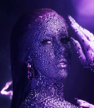 Camila Pudim e seu look para o Baile da Vogue