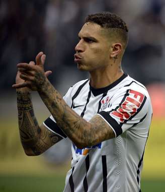 <p>Guerrero fez o primeiro gol do Corinthians no clássico contra Palmeiras</p>
