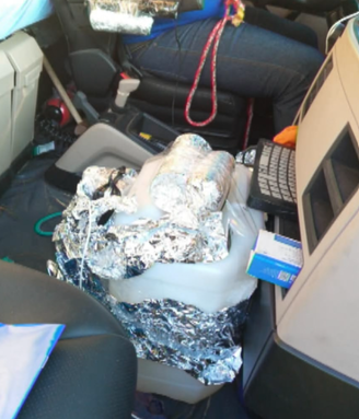 Explosivos dentro da carreta