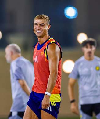 Cristiano Ronaldo defende as cores do Al-Nassr desde de 2023.