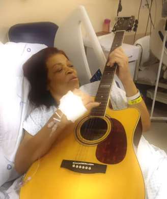 Rejanne Fogo Puro durante internação em hospital; cantora morreu em 21 de fevereiro de 2026