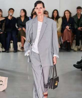 O quiet luxury continuará em alta na moda –