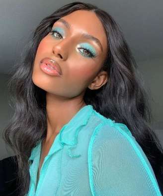 Sombras coloridas –