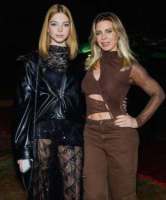 Sheila Mello com a filha Brenda Scherer