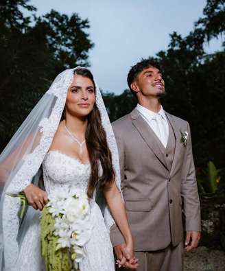 Isabella Arantes e Gabriel Medina se casaram na última quinta-feira, 30