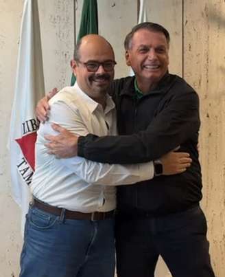 Mateus Simões e Bolsonaro