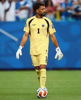 Goleiro Vozinha negocia com o Colo-Colo.