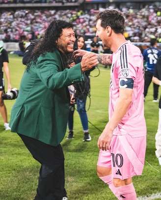 Higuita brinca com Messi antes de amistoso do Inter Miami na Colômbia