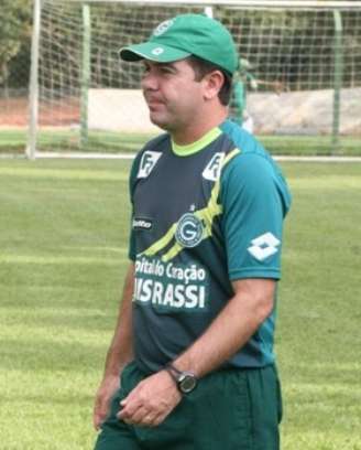 <p>Enderson Moreira deixou o Goiás após ótimas campanhas e acertou com o Grêmio para 2014</p>