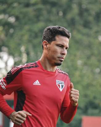 Hernanes deixa o São Paulo neste ano (Foto: Reprodução/São Paulo)