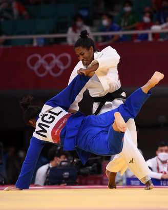 Katleyn Quadros estreia com vitória, mas é derrotada nas quartas de final do judô nos Jogos Olímpicos