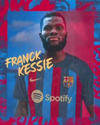 Kessié foi anunciado como novo reforço do Barcelona (Twitter/@FCBarcelona)