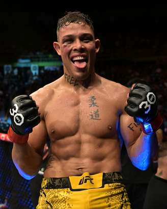 Caio Borralho lutará no UFC 301 