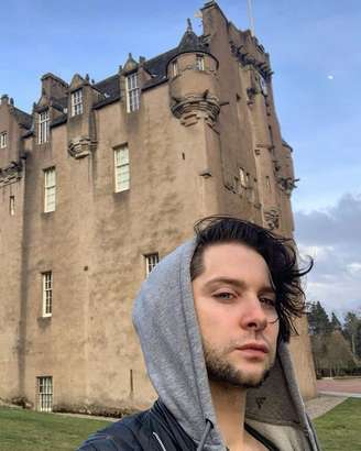 Cantor britânico é acusado de estuprar mulheres 