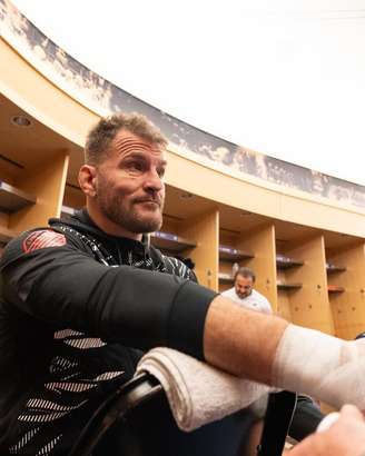 Miocic anunciou sua aposentadoria do MMA 