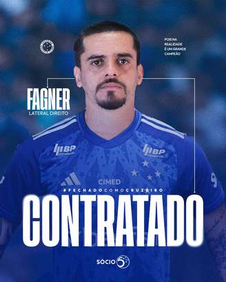 Cruzeiro anuncia a contratação do lateral-direito Fagner, ex-Corinthians.