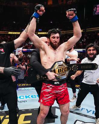Magomed Ankalaev é o novo campeão meio-pesado 