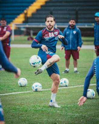 O time do Fortaleza fez o último treino para buscar sair da lanterna da Libertadores (Bruno Oliveira/FEC)
