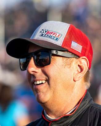 Greg Biffle e a família morrem em acidente aéreo na Carolina do Norte