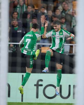 Antony comemorando um gol pelo Real Betis 