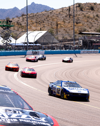 Vitória do piloto coroou o fim de semana perfeito da equipe