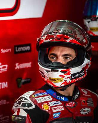 Bagnaia termina em 9° nos treinos e avalia pista em Goiânia.