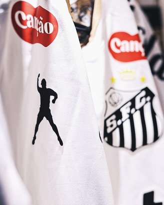 Santos usará marca de Pelé na camisa.