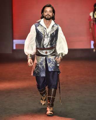 Desfile da novela “A Nobreza do Amor” no Rio Fashion Week 