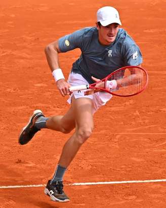 João Fonseca demonstra evolução e só perdeu para os três melhores do mundo em 2026.