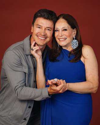 Rodrigo Faro e Susana Vieira apresentam novo reality da Globo, 'Herança em Jogo'.