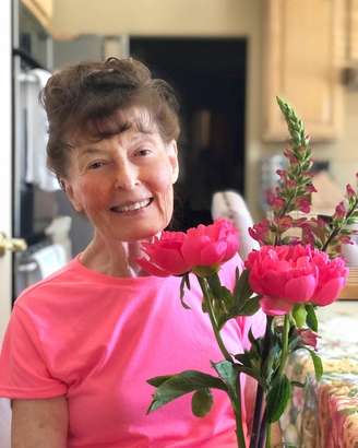 Linda Perhacs é localizada oito meses após desaparecer na Califórnia