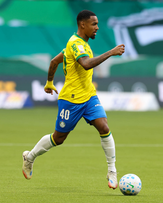 Allan, do Palmeiras. 