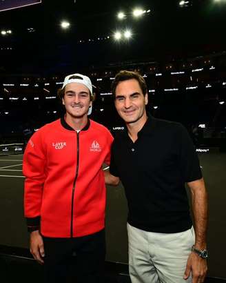 João Fonseca irá disputar torneio de exibição com Roger Federer em dezembro.