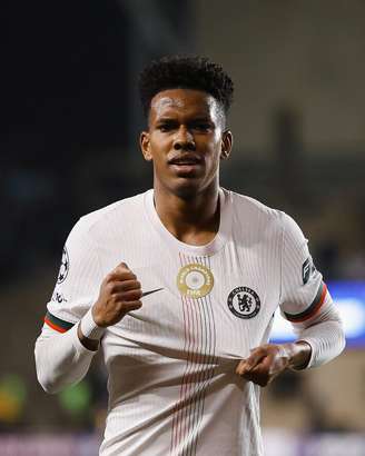 Estêvão tem feito uma temporada de estreia elogiada no Chelsea.