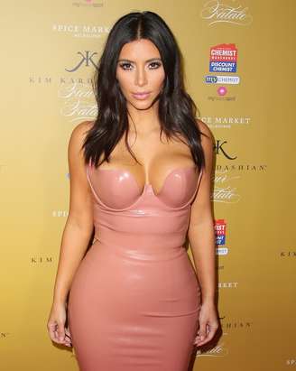<p>O vídeo de sexo de Kim Kardashian vendeu mais de U$ 50 mil em uma semana</p>