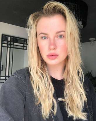 A modelo Ireland Baldwin fez post no Instagram relatando a sua própria luta contra a depressão