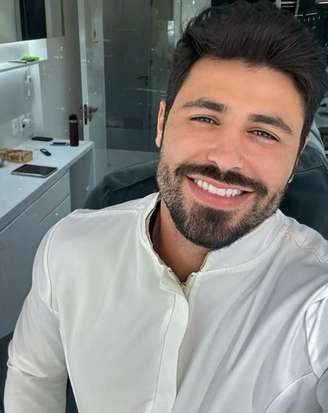 Motorista prestou socorro e forneceu imagens de câmeras do veículo à polícia.