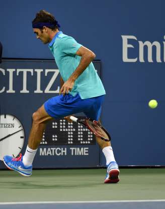 <p>Federer tenta jogada de efeito em mais uma vitória no US Open</p>
