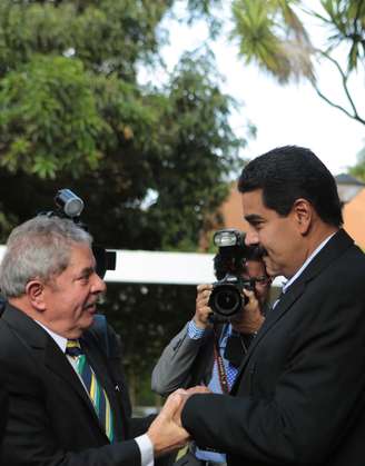 <p>Antes de se reunir com Dilma, Maduro também encontrou o ex-presidente Lula em Brasília</p>